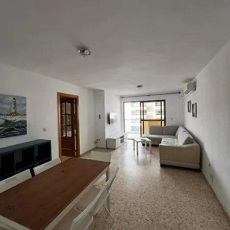 Apartment In Frontline *